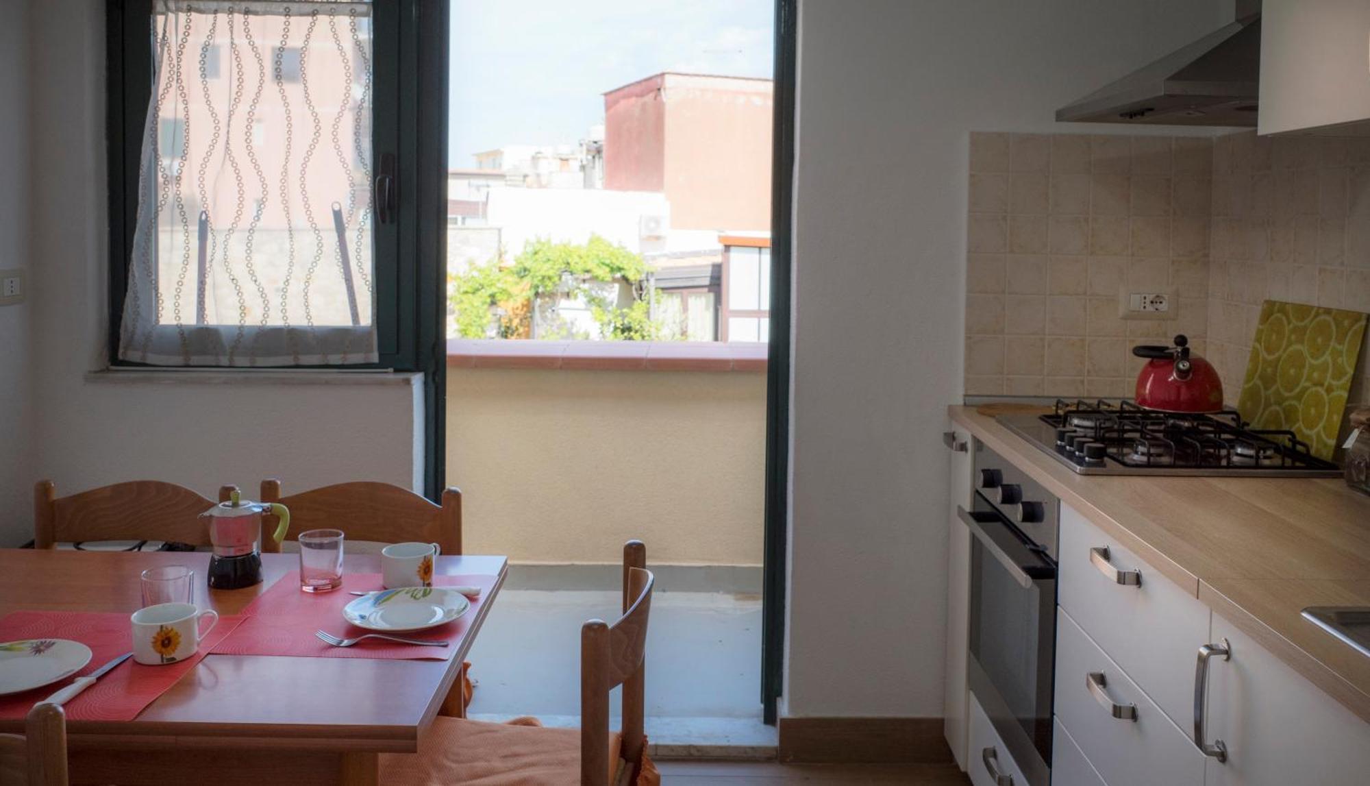 Salita Ciampoli - Attico Sul Corso Appartement